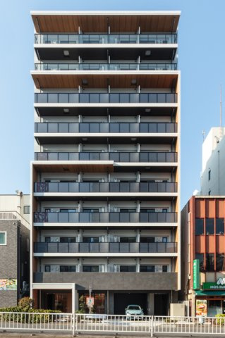 エル・セレーノ横浜の外観