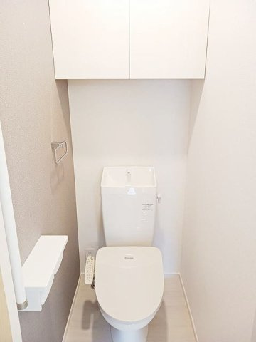 クィーン　レジデンスのトイレ|ゆったりとした空間のトイレです