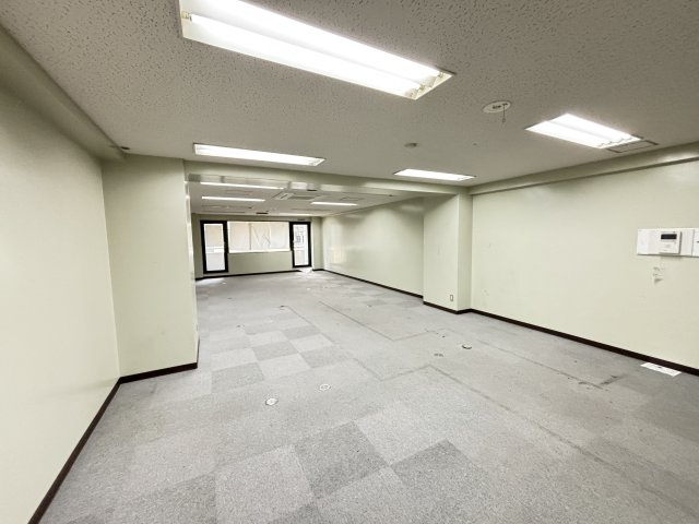 オーラムアルジャン阿波座の内装