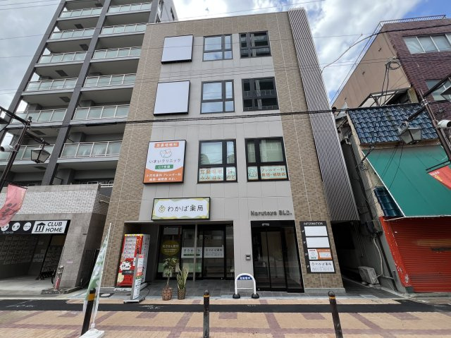 大阪市生野区新今里４丁目の店舗一部の外観