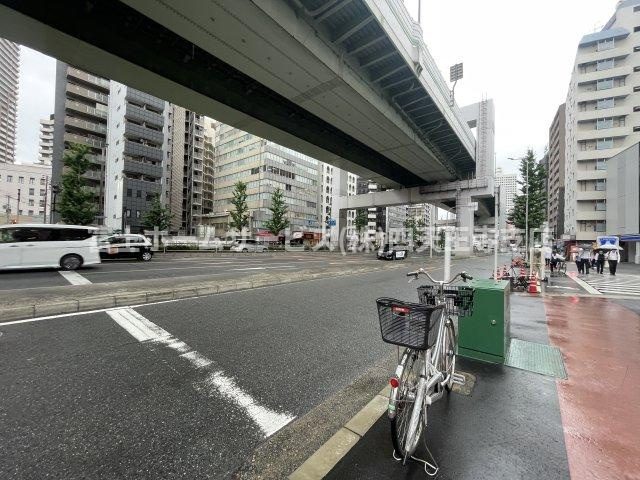 阿波座フジビルの周辺