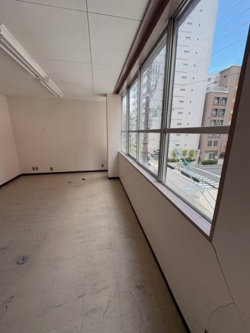 サンビル瓦町3階