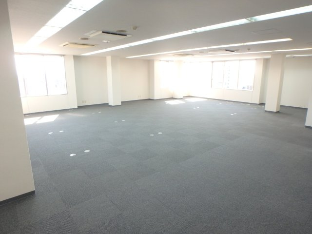 東大阪市長堂１丁目の店舗事務所の内装