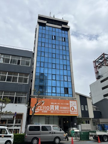 大阪市中央区高津１丁目の店舗事務所