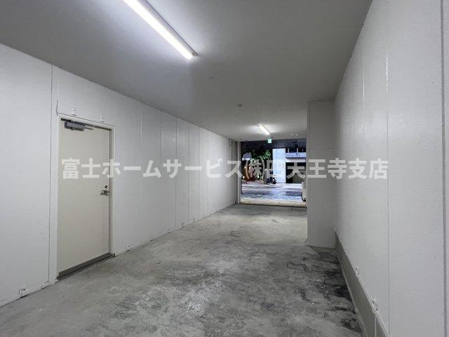 オキツモビル大手前の内装