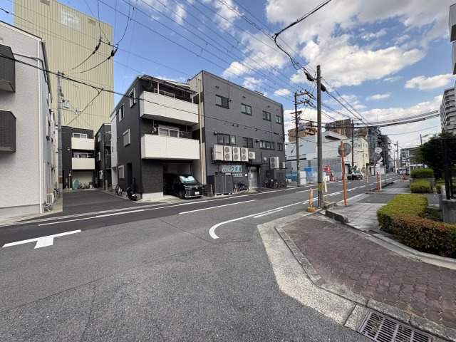 旭区高殿2丁目店舗・事務所の駐車場