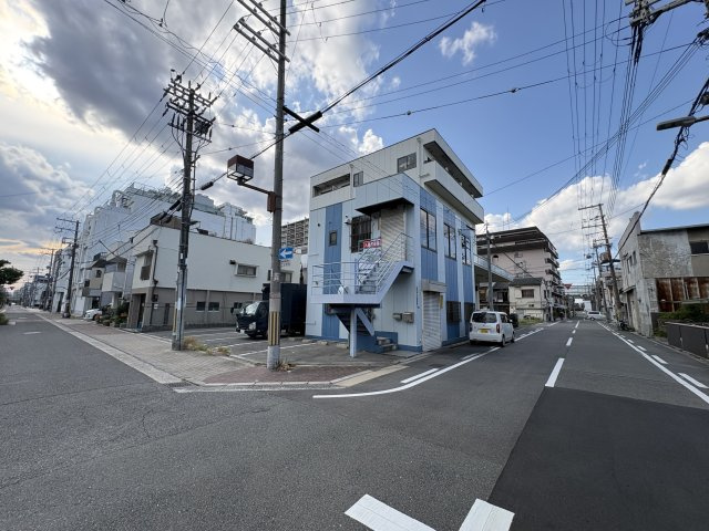 旭区高殿2丁目店舗・事務所の駐車場