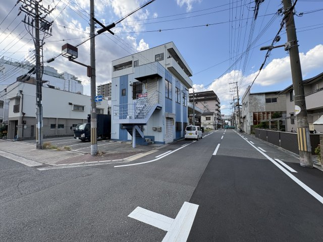 旭区高殿2丁目店舗・事務所の駐車場