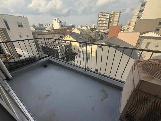 中本1丁目店舗付き住宅