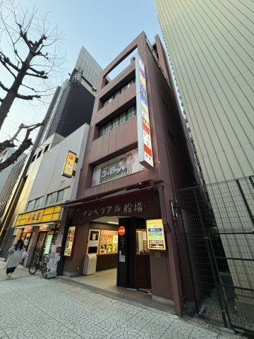 インペリアル船場の外観