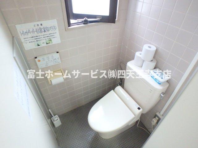 大阪市浪速区難波中１丁目の店舗事務所のトイレ