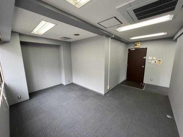大阪市浪速区難波中１丁目の店舗事務所の内装