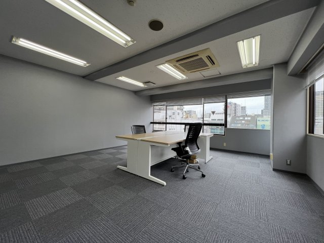 大阪市浪速区難波中１丁目の店舗事務所の内装
