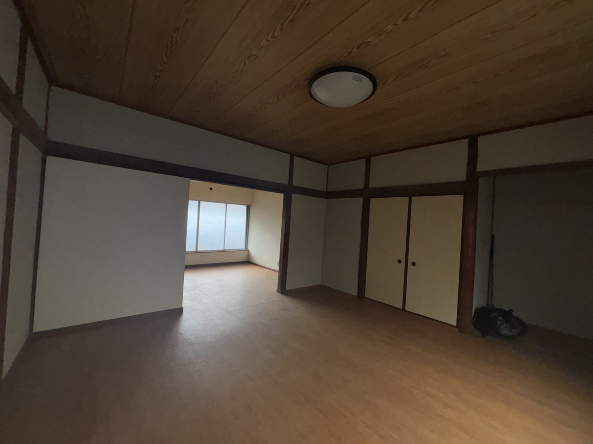 豊中市庄内東町１丁目の店舗事務所