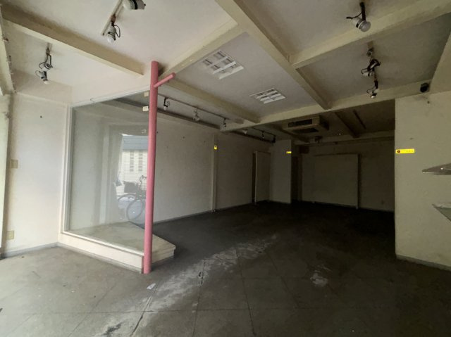 豊中市庄内東町１丁目の店舗事務所