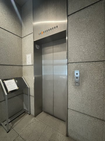 ＩDビル