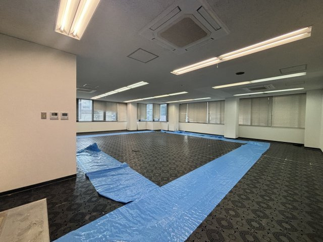 ＩDビル