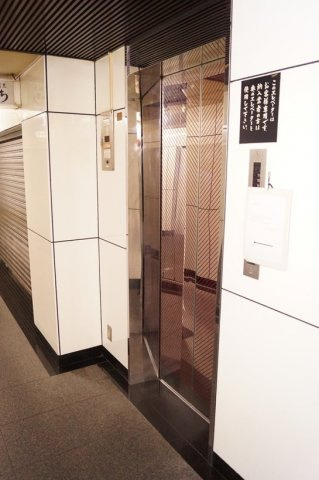 北新地プラザビルの内装