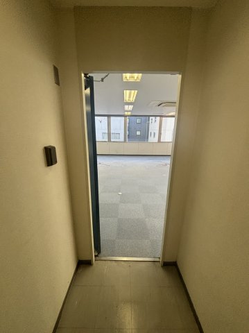 平野町グランドビル