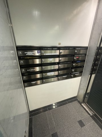 平野町グランドビル