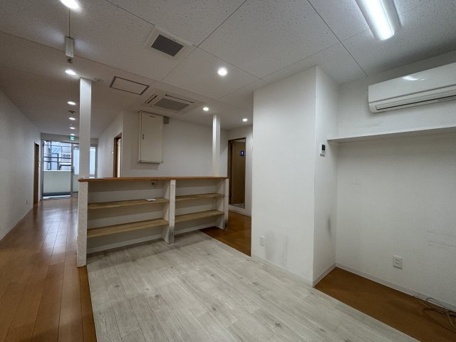 新大阪コミュニケーションプラザ
