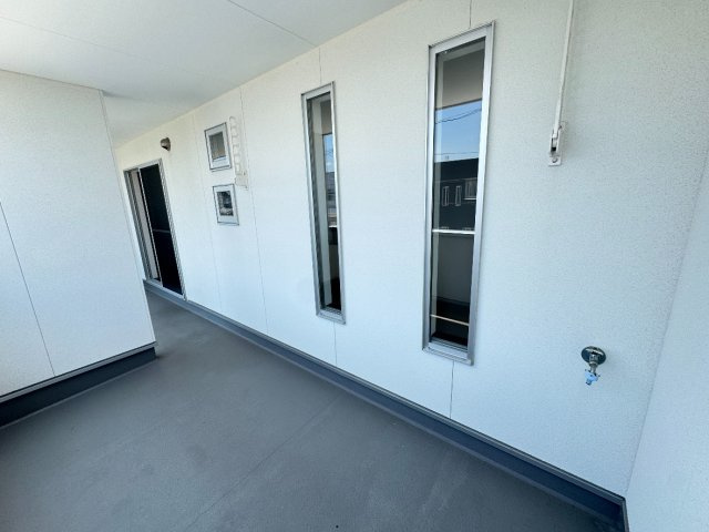 堺市西区山田1丁　中古戸建のバルコニー