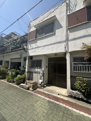 御幸町2丁目貸家
