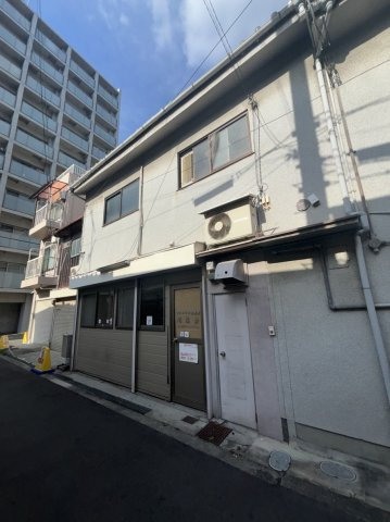 東三国１丁目倉庫の外観