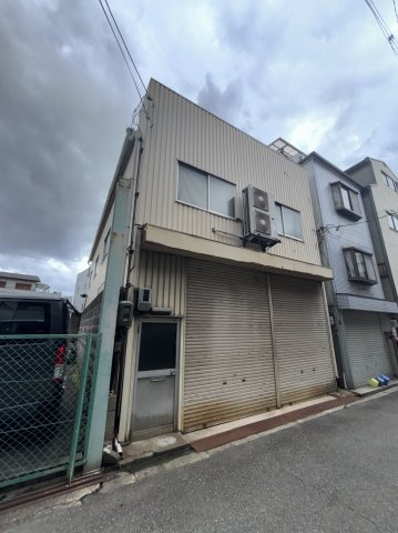 三軒家東６丁目倉庫