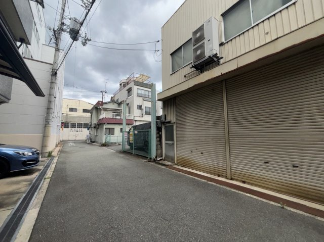 三軒家東６丁目倉庫