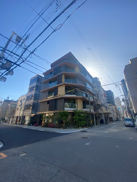 白樺　七重1階