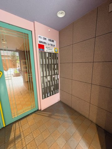 大阪市中央区博労町４丁目の事務所