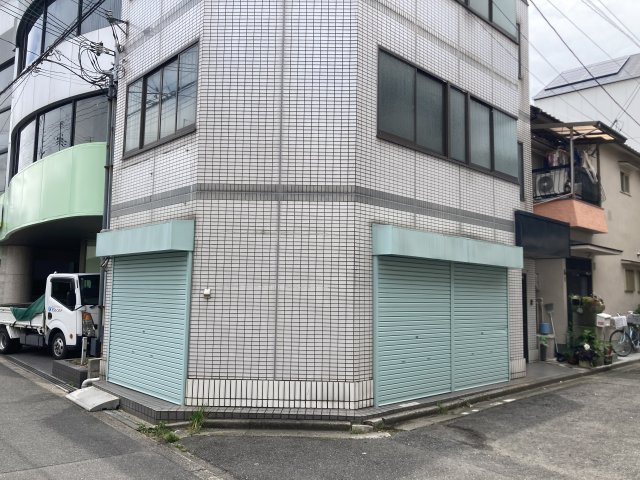 メゾン愛花夢新大阪Ⅱの外観
