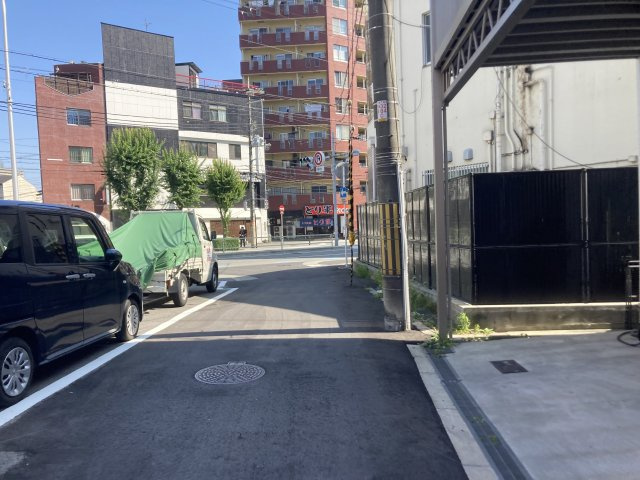 浮田二丁目倉庫の駐車場
