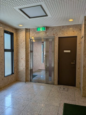 大阪市中央区大手通１丁目の事務所のロビー