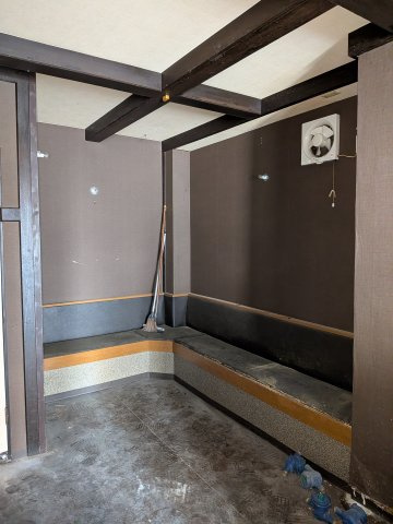 CABIN玉出の内装