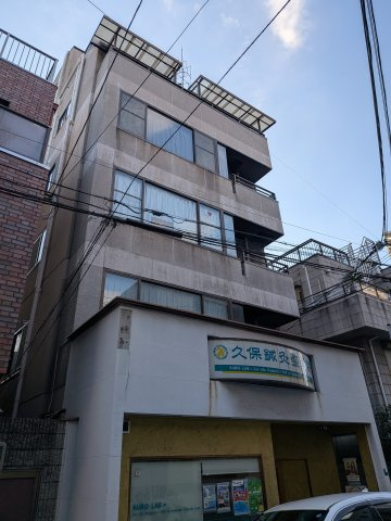 ベイビーフェイスビルの外観