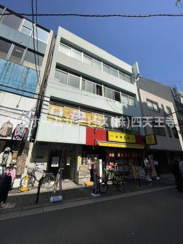 ヒカリビル