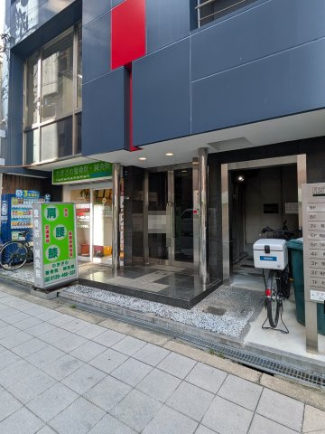 フェスタ江戸堀のエントランス