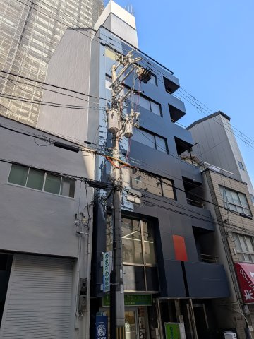 フェスタ江戸堀の外観