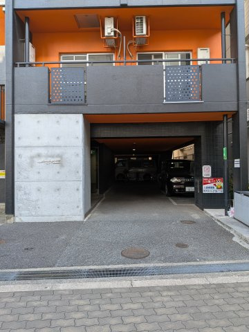 フォレステージ緑橋のエントランス