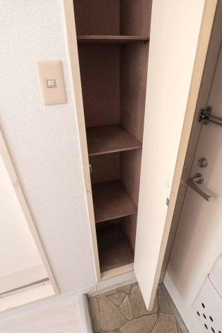 AP1254 メゾン・ド・マドリエ 311の収納|



