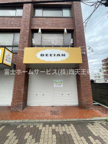 ダイスタービルの駐車場