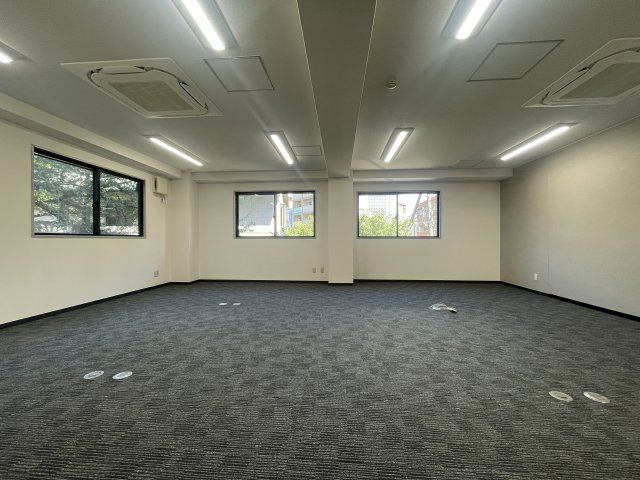 アルマ・ヒルの内装