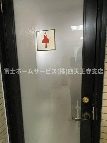 TPGビル谷町の玄関