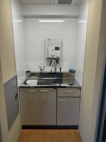 大阪市西区江戸堀１丁目の事務所のキッチン|共用キッチン