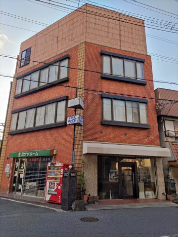中林ビルの外観