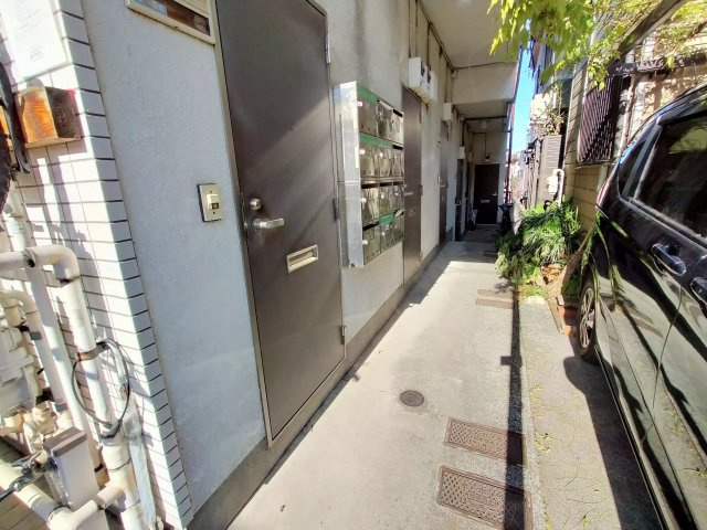 AP45 ペアパレス宮の坂105（宮の坂/経堂）のエントランス|



