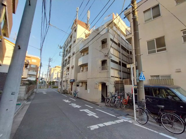 AP42 メゾン・ド・ジャセント405（豪徳寺）の外観|



