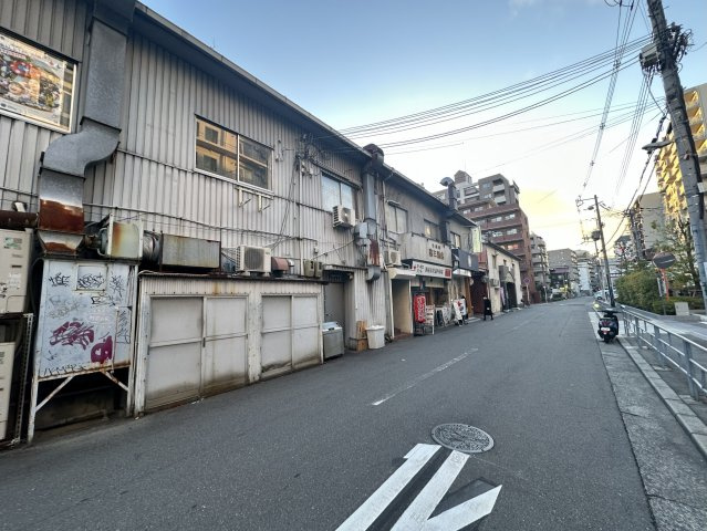 モーガ第二ビルの外観